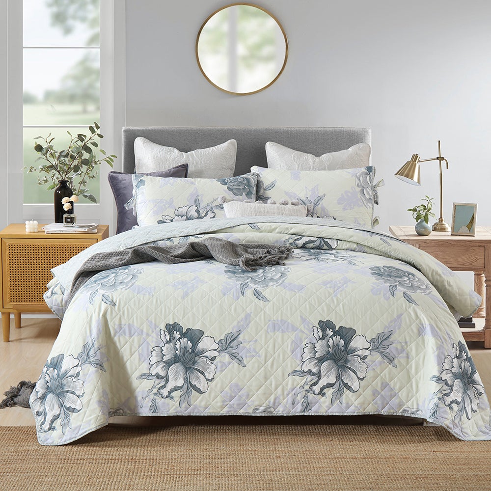 Quilted Bedspread /Coverlet Set for Double and Queen size Bed Flower E