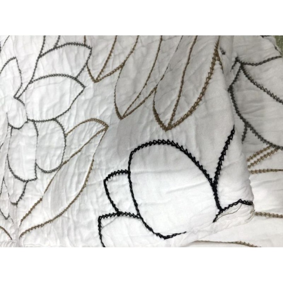 Luxury 100% Cotton Coverlet / Bedspread Set Quilt King / Super King Bed 230x270cm Three Colors White