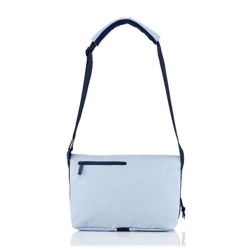 crumpler shape of character messenger bolsa