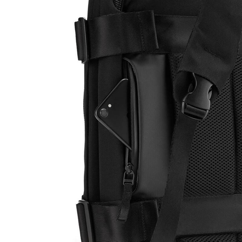 crumpler vis a vis backpack