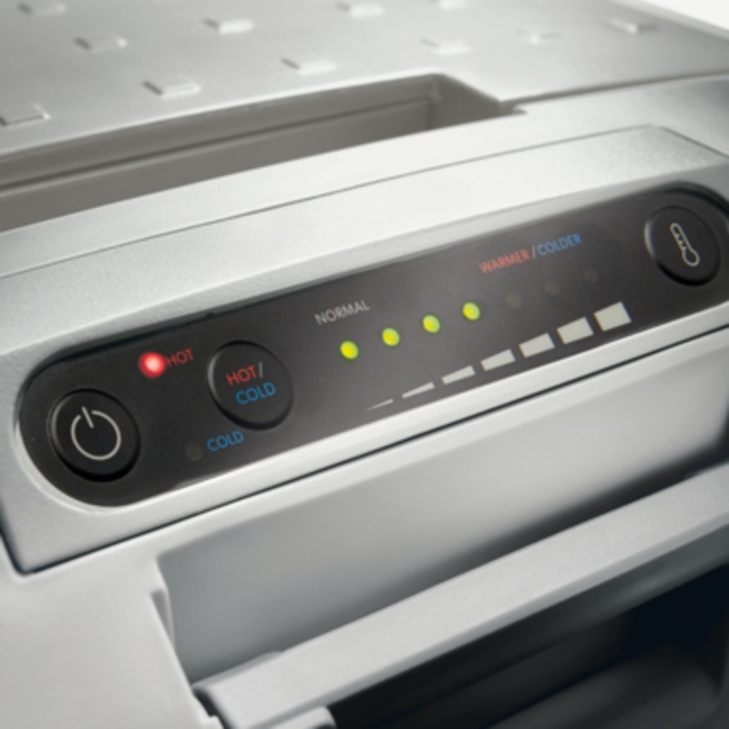 Car Portable Fridge Dometic 21l Tcx21 Fridge 12v Thermoelectric Cooler Warmer Buy Portable Fridges Freezers 4015704255119