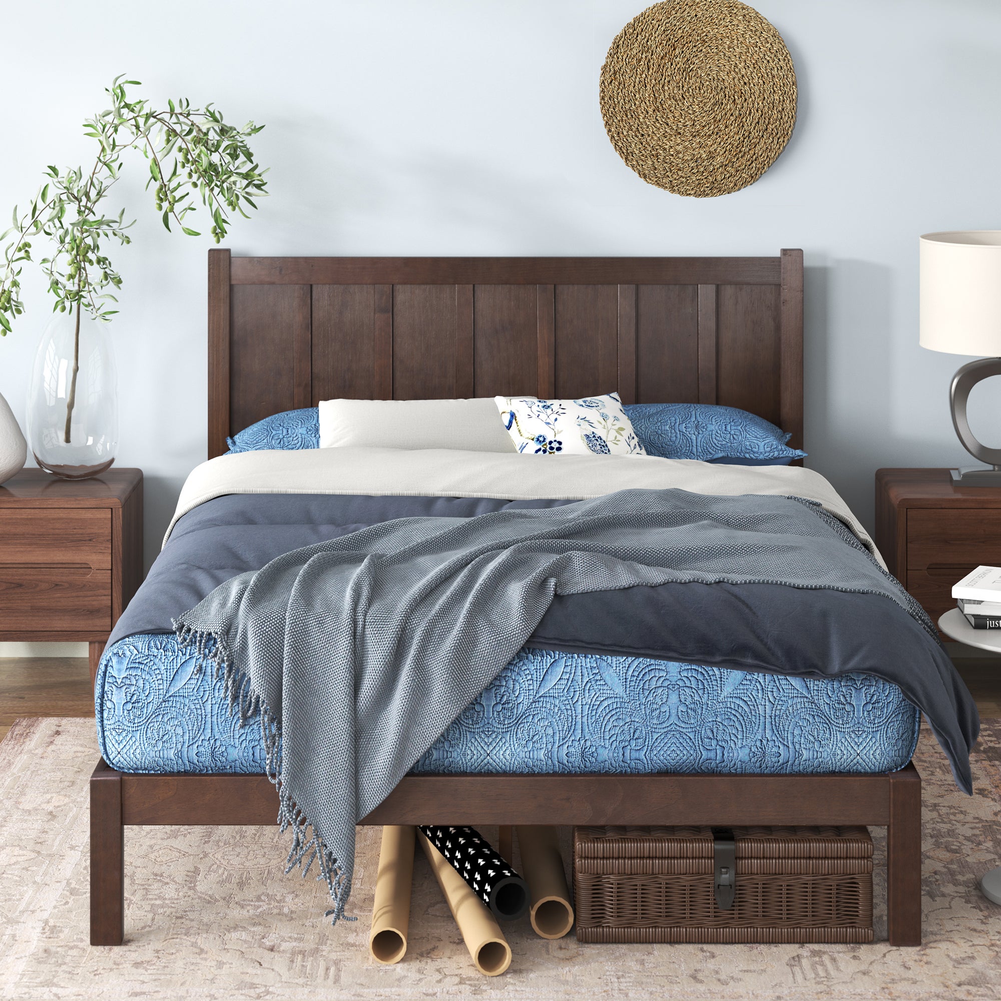 Zinus Adrian Solid Wood Bed Frame - Queen Size