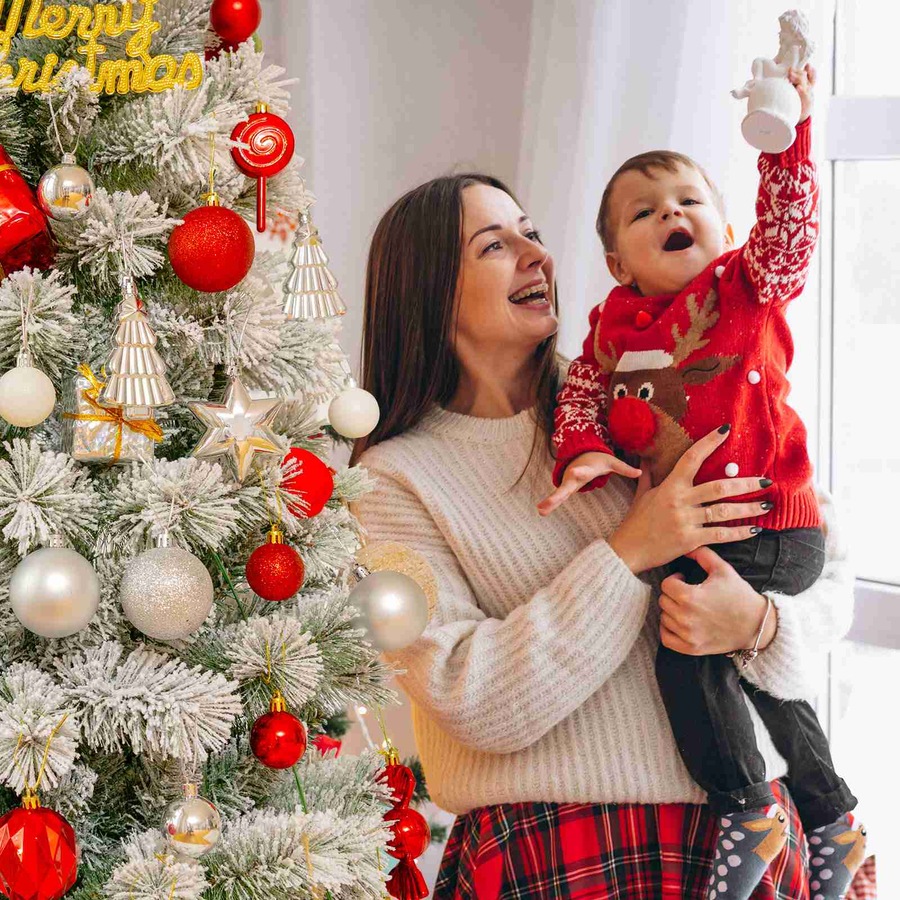 1.8M Pre Lit Christmas Snowy Xmas Tree Hinged Mixed Fluffy Tips w/LED Lights & Remote Control Office Party Xmas Home Decor