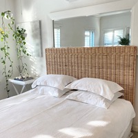 Club Santorini Marc Bedhead