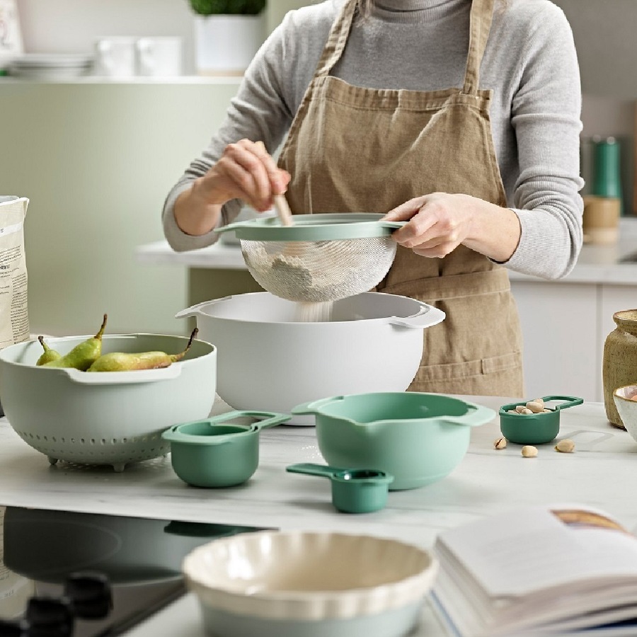 Joseph Joseph Nest 9 Plus Set Measuring Cups Spoons Bowl Set Sage