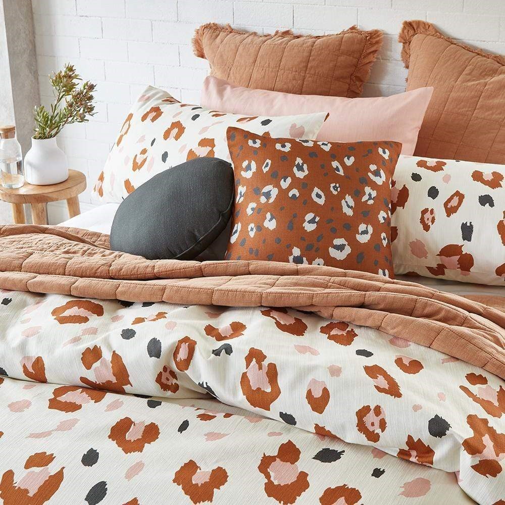 alex liddy wild print quilt cover