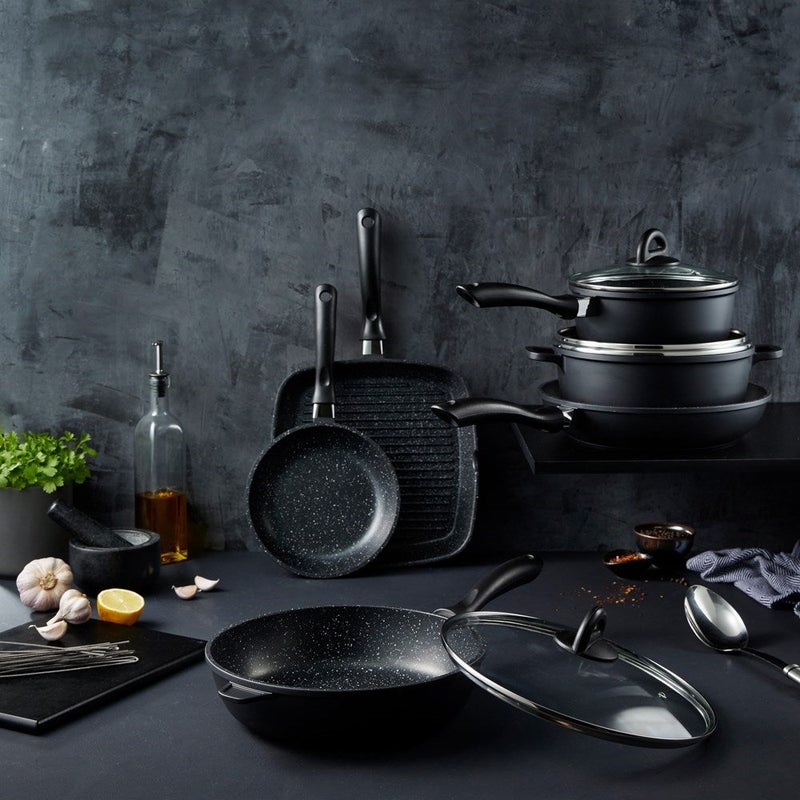 https://assets.mydeal.com.au/44604/baccarat-stone-cookware-set-6-piece-946777_02.jpg?v=638399144385795786&imgclass=dealpageimage