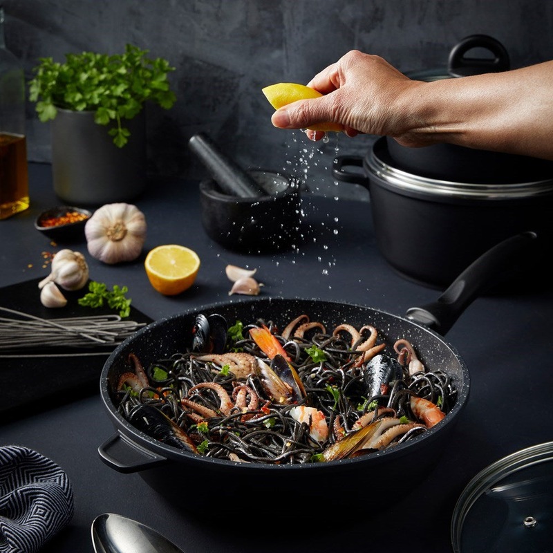 baccarat stone cookset