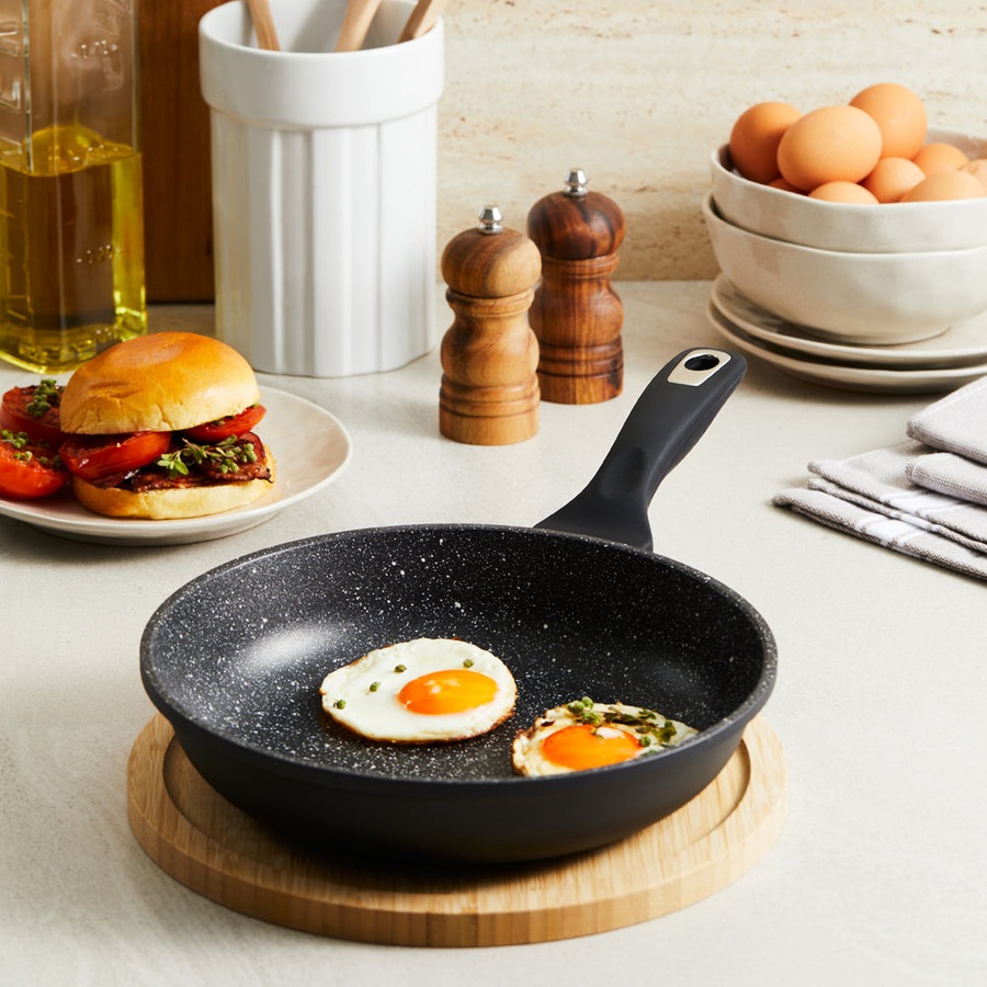 Granite Frypan 20cm Baccarat