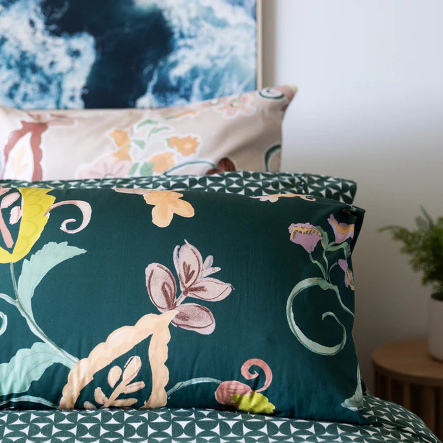 Lorraine Lea Shyanne Quilt Cover Set