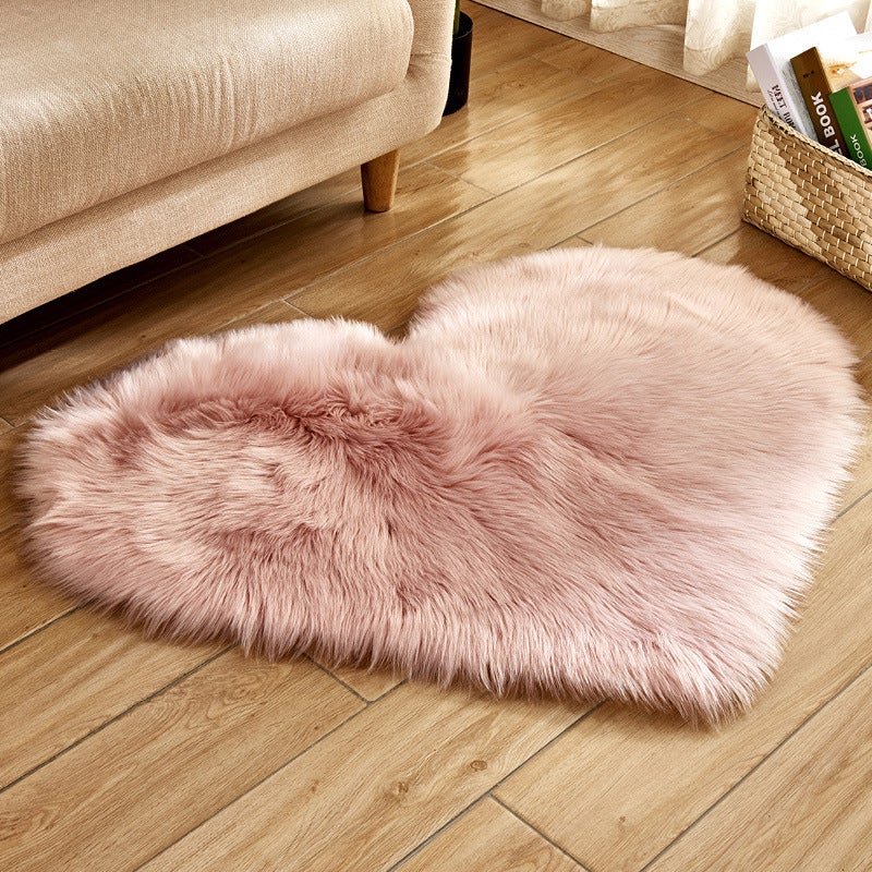 Heart-Shaped Fluffy Rug for Bedroom Plush Living Room Rug Furry Carpet Shaggy Throw Rug -Pink