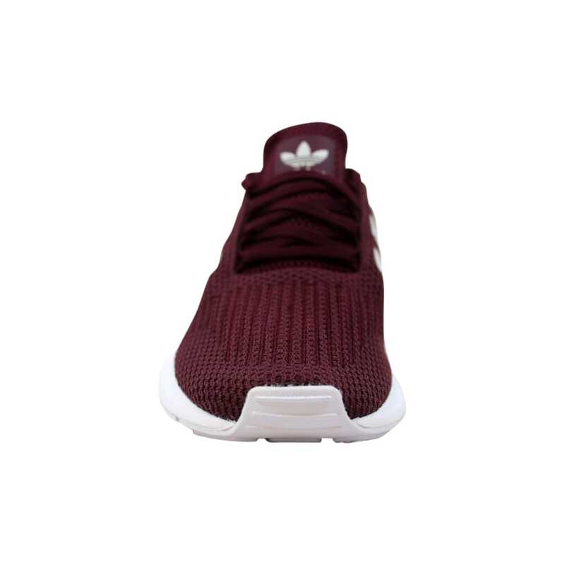 Swift run maroon outlet & white shoes