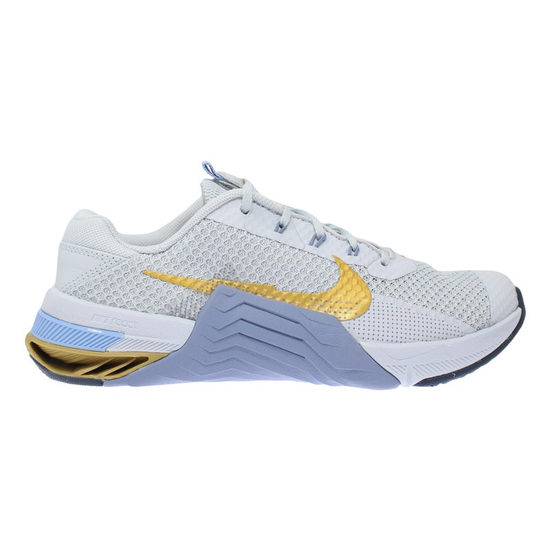 Buy Nike Metcon 7 Pure Platinum/Metallic Gold Coin CZ8280-049 Women's ...