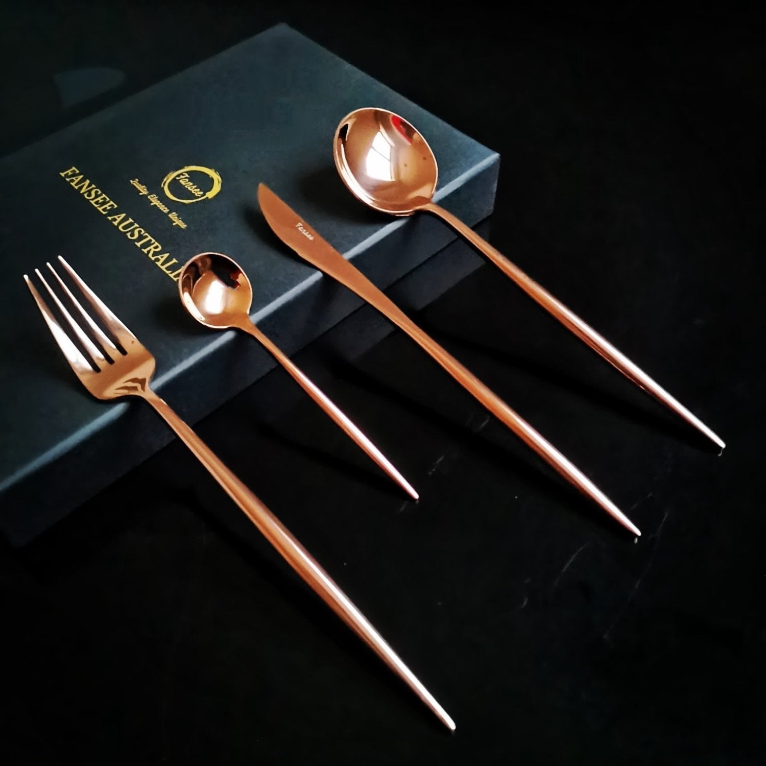 Rose Gold Cutlery Set (16 Piece Cutlery Set)
