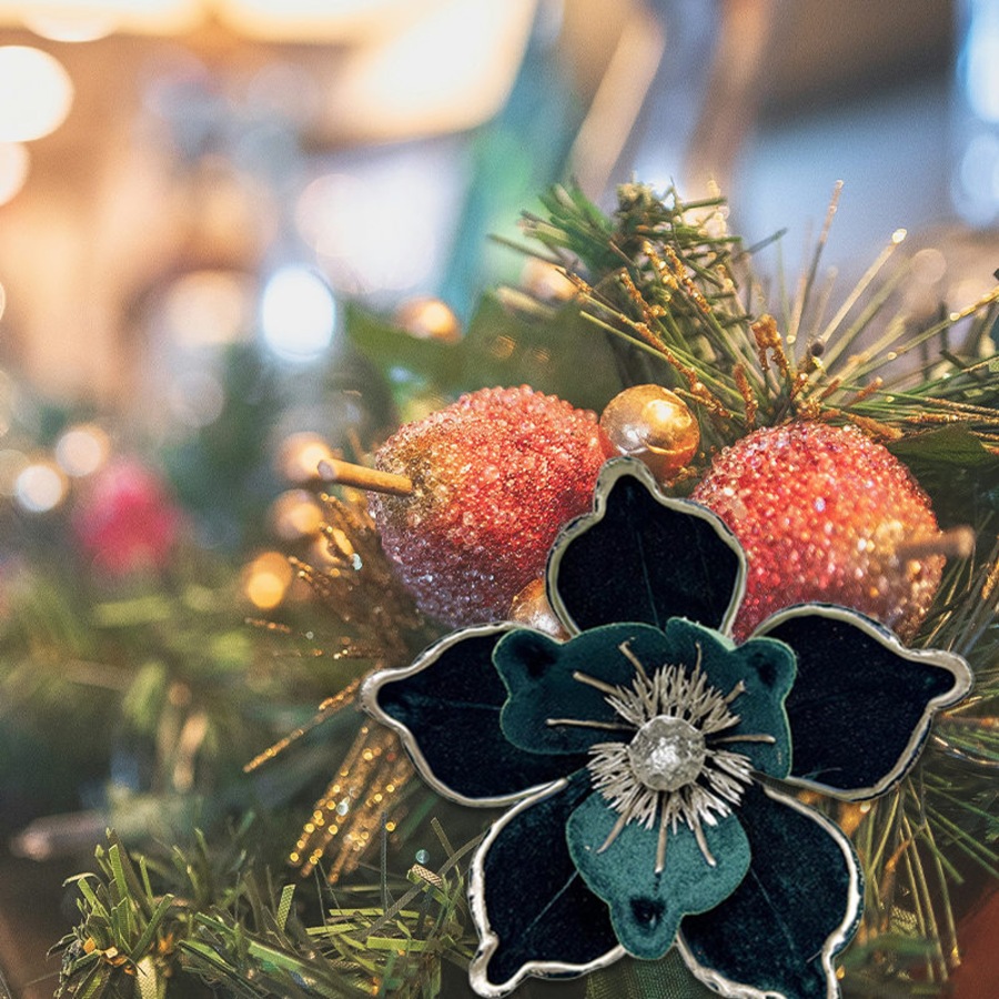 Catzon 2 Pcs 7In Artificial Christmas Flowers for Wreath Garland Decor-Green