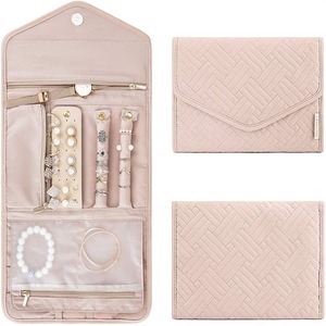 Catzon Travel Jewelry Organizer Roll Foldable Jewelry Case for Rings Necklaces - Pink