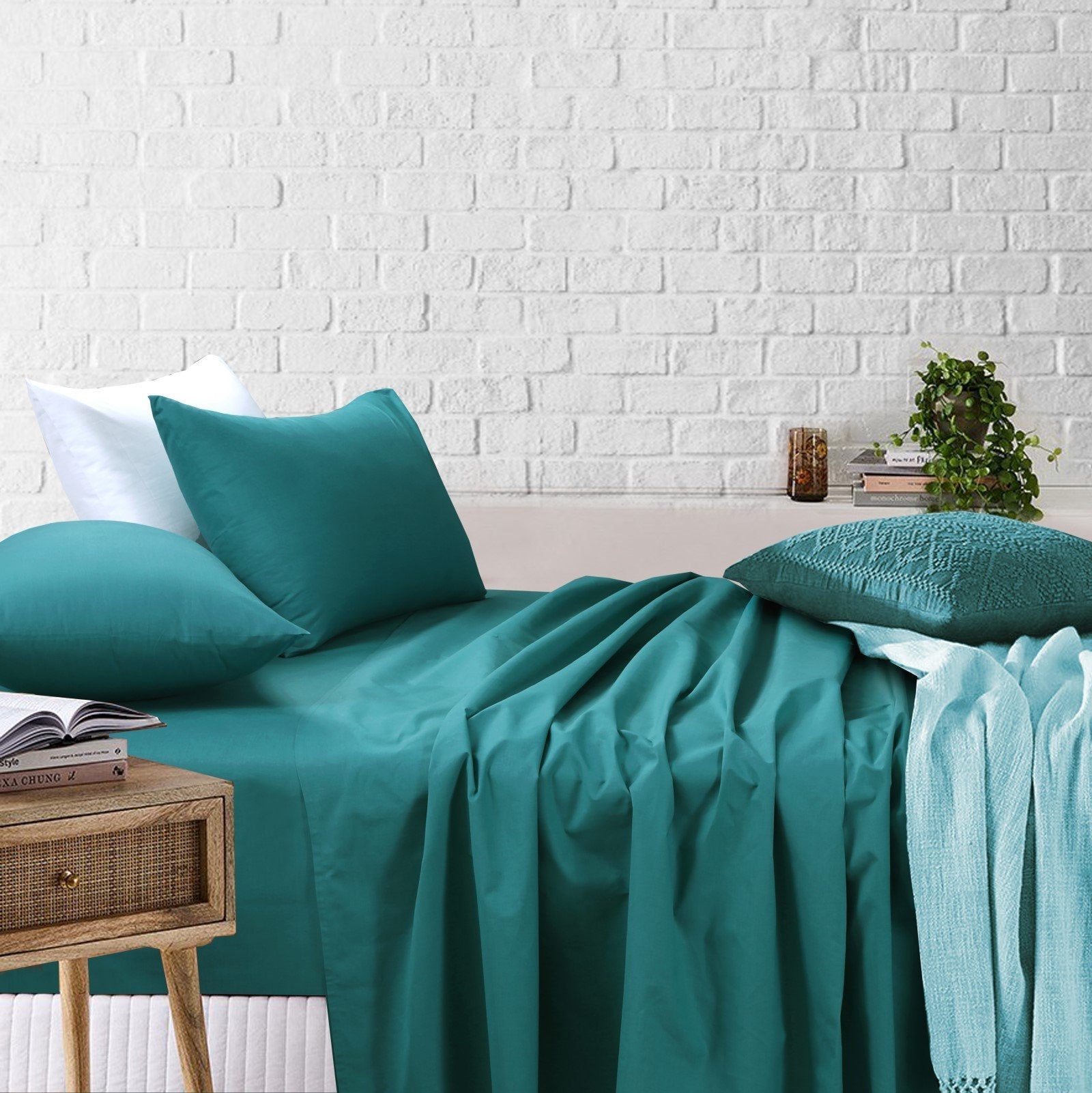 Amsons Teal Bedsheets Set- Flat & Fitted Sheets With Pillowcases