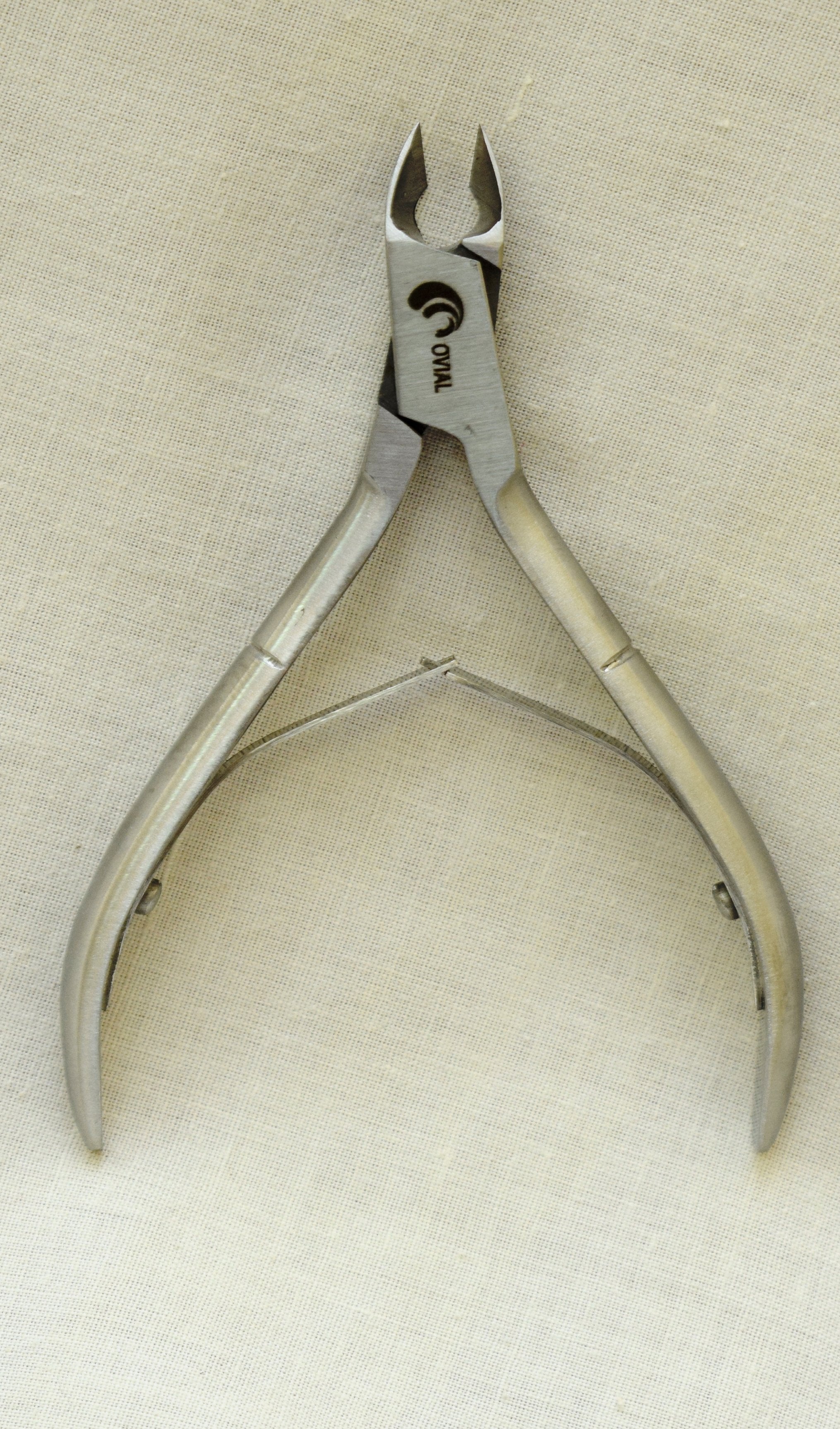 Ovial- Professional Stainless Steel Cuticle Nipper for Manicure & Pedicure