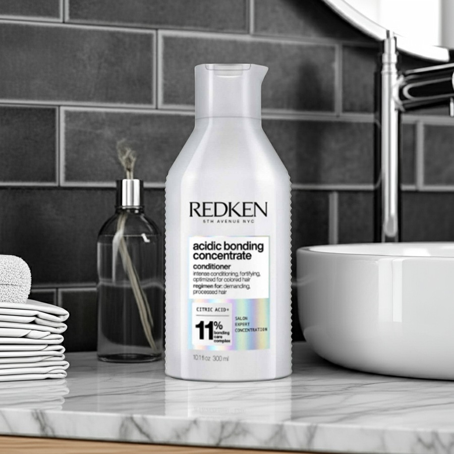 Redken Acidic Bonding Concentrate Conditioner 300ml Intense Conditioning