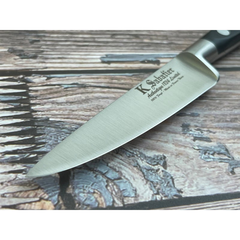 https://assets.mydeal.com.au/45747/k-sabatier-limited-edition-1834-authentique-paring-knife-100mm-high-carbon-steel-made-in-france-4404755_04.jpg?v=638322738986561728&imgclass=dealpageimage