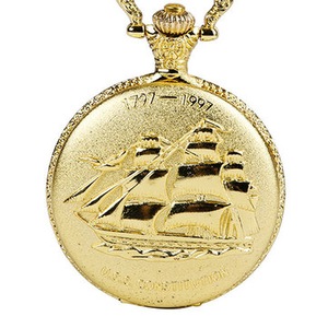 2 Pcs Vintage Golden Color Luxury Sailing Boat Pattern Quartz Pocket Watch