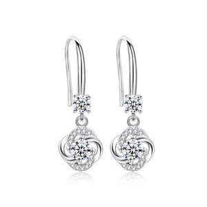 2PCS Copper Woman Fashion Jewelry Four-leaf Clover Earrings