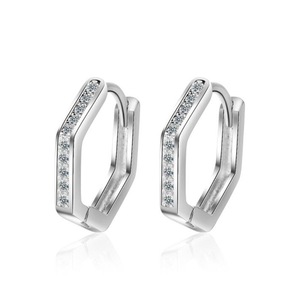 2PCS Copper Women's Fashion Jewelry Retro Simple Pentagonal Earrings