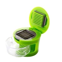 2Pcs Kitchen Pressing Vegetable Onion Garlic Food Slicer Chopper Cutter Peeler Slicer Vegetable Household Gadgets