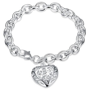 2PCS Silver plating Hollow Heart Pendant Bracelet for Woman Wedding Engagement Fashion Party Jewelry Charm