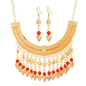 2Set Vintage Jewelry Set Stylish Statement Necklace Earrings Red Beads Accessories