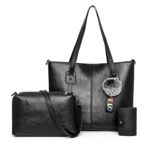 3 in 1 Casual PU Shoulder Bag Ladies Handbag Messenger Bag with Plush Ball (Black)