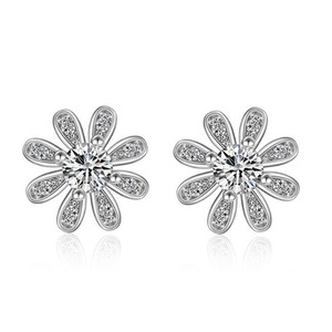 3PCS Copper Lady Fashion Cute Little Daisy Flower Stud Earrings Flower Retro Sweet Stud Jewelry