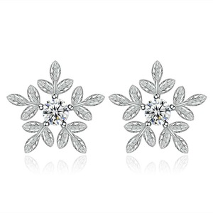 3PCS Copper Stud Earrings Woman Fashion Jewelry Retro Simple Snowflake Leaf Earrings