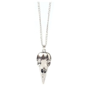 4 Pcs Punk Three-dimensional Metal Alloy Pointed Skull Head Pendant Necklace Halloween Jewelry Gift Ancient silver