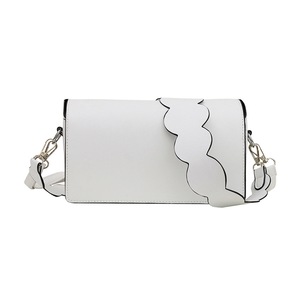 Casual PU Leather Sling Handbag Purse Women Elegant Chain Shoulder Crossbody Bag Popular Simple Female Daily Bag