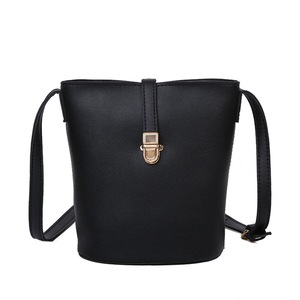 Casual Women Shoulder Messenger Bucket Bag Solid Color PU Leather Female Retro Travel Handbag