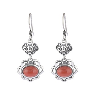 E66 Xiangyun Earrings Niche Design Sense Female Ear Jewelry