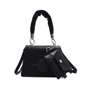 Fashion Crossbody Bag Women Crescent PU Leather Shoulder Handbag Popular Simple Female Daily Bag