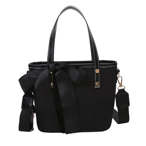 Fashion Lattice Pattern Shoulder Tote Big Capacity Women Bowknot Crossbody Bag Youth Ladies Simple Versatile Bag