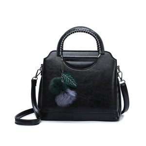 Fashion PU Leather Shoulder Bag Ladies Handbag Messenger Bag with Plush Pendant