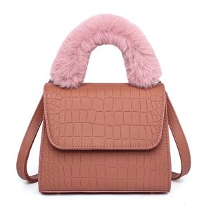 Fashion Shoulder Bag Female Bag Plush Winter New Handbag Messenger Bag Alligator PU Bag Crossbody Bag Women