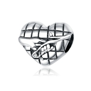 Human and Nature Beads for Jewelry Silver plating Couple Heart Shaped Charms Jewelry