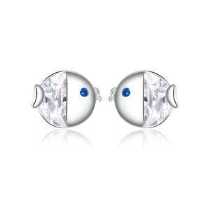 Kissing Fish Stud Earrings for Women Ear Studs Jewelry for Girls Birthday Silver plating Jewelry