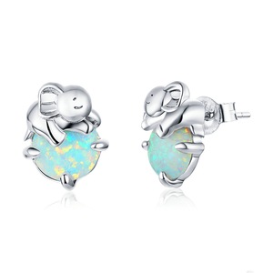 Little Elephant Stud Earrings Silver plating Animal Earrings for Women Fashion Lovely Jewelry