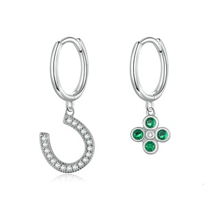 Lucky Horseshoe Stud Earrings for Women Silver plating Ear Pins Jewelry