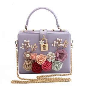 Luxury Handbags for Women Diamond Shoulder Crossbody Bags Chains Ladies Flower Box Lock Clutch Purse