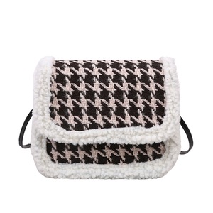 Portable Women PU Plush Messenger Bag Autumn Plaid Pattern Small Shoulder Clutch Fashion Exquisite Shopping Bag