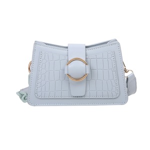 Retro Alligator Pu Leather Handbag Women Tote Acrylic Chain Shoulder Crossbody Bags Classic Elegant Crossbody Shoulder Bag