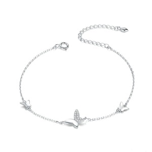 Silver plating Clasp Chain Bracelet for Women Flying Butterfly Popular Jewelry Gift