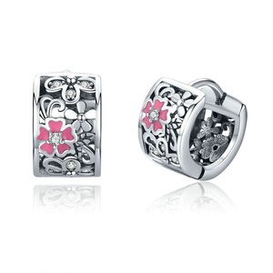 Silver plating Daisy Flower Exquisite Stud Earrings for Women Jewelry